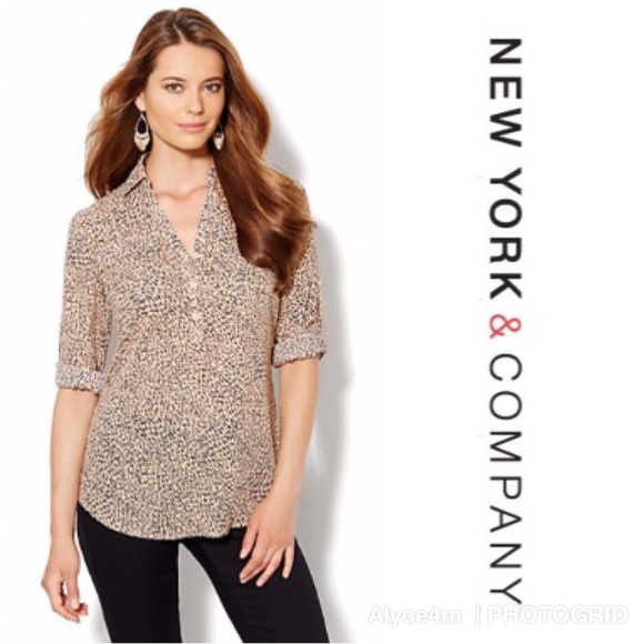 New York & Company Tops - 🌼Mercer Tunic🌼